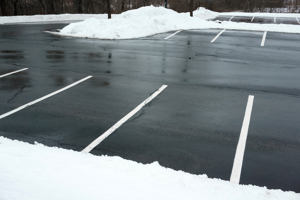 Snow & Ice Removal (De-Icing) Service in Woodinville, WA